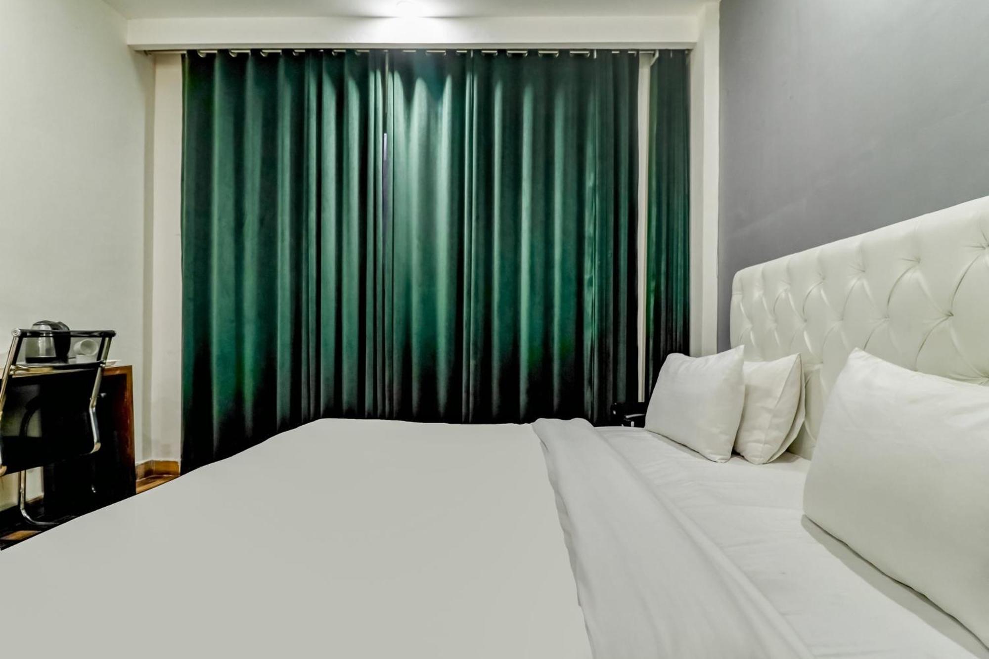 Hotel Townhouse Skylight Near Medanta Hospital Gurgaon Zewnętrze zdjęcie